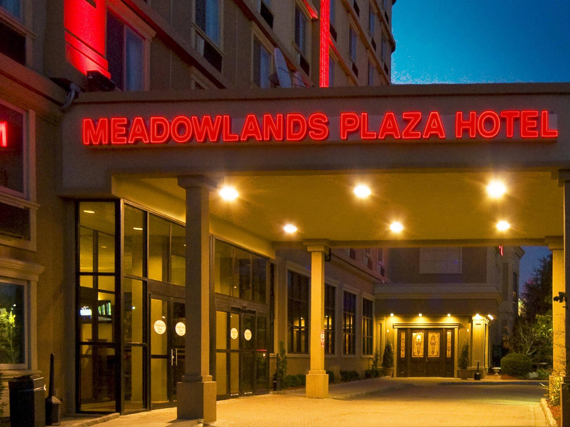 Meadowlands Plaza Hotel Secaucus Exterior foto